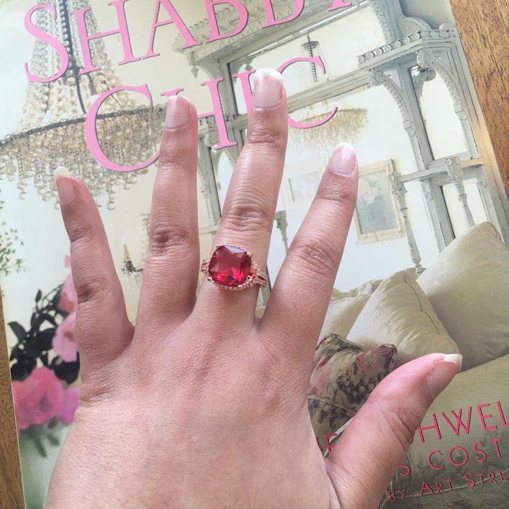 Ruby Red Ring - Picture 3 of 4